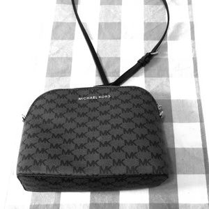 Michael Kors Dome crossbody bag